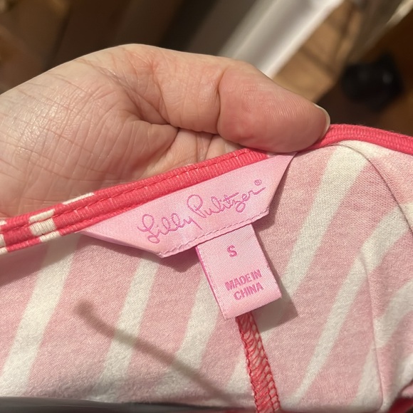 Lilly Pulitzer coral and white dress - Picture 2 of 3